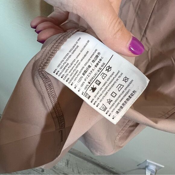 Arc’teryx Cala Taupe Athletic Dress Women’s Small Cream - Picture 12 of 16